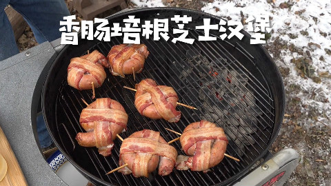 美国土豪BBQ 香肠培根芝士汉堡 @Sofronio @BBQPitBoys